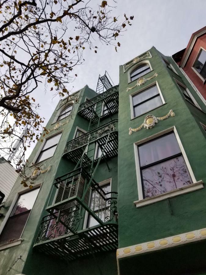 Perramont Hostal *